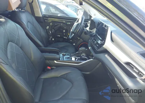 2022 Toyota Highlander Platinum z USA, uszkodzony, nr VIN 5TDFZRBH3NS232801